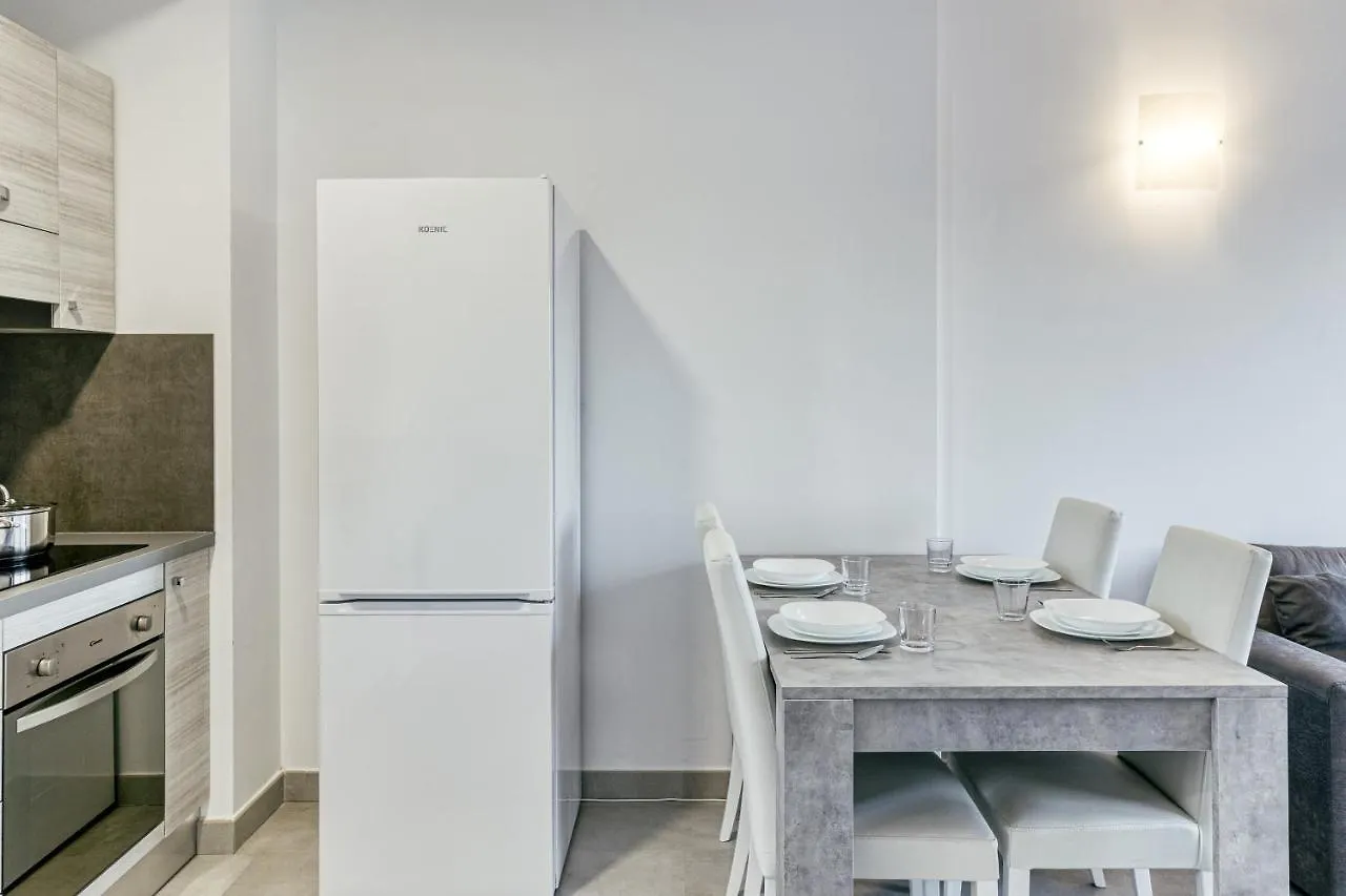 Apartment Giuliano Superior 2 Para 4 Personas Empuriabrava