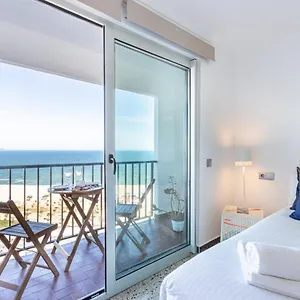 Holidays P14 Sea View Apartment